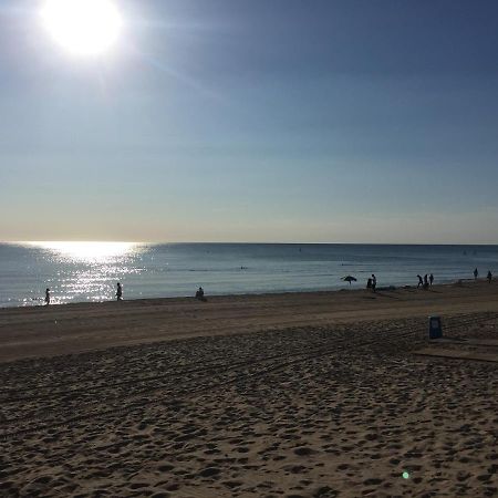Cozy Apartment In A Beachfront Complex マレイニ・ブラウ エクステリア 写真