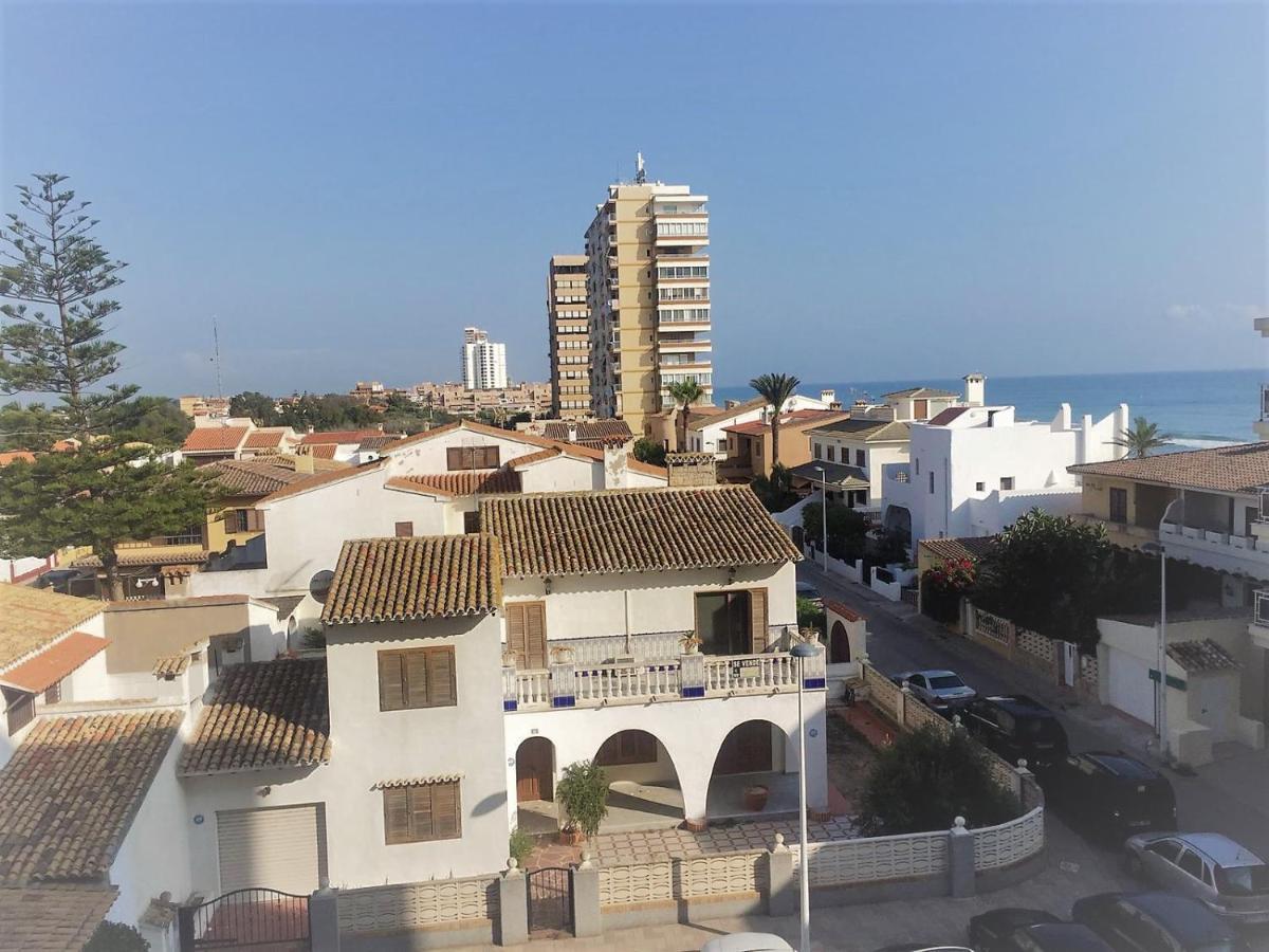 Cozy Apartment In A Beachfront Complex マレイニ・ブラウ エクステリア 写真